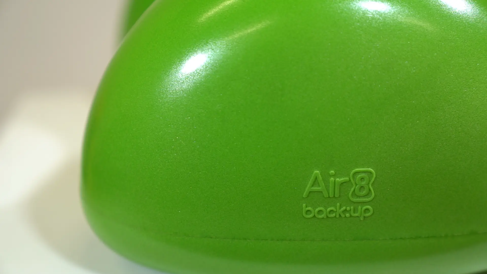 Closeup of a green Air8 Cushion